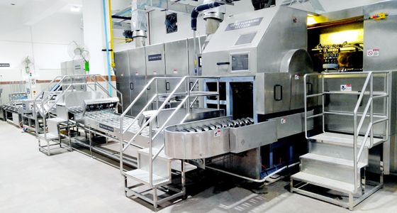 De volledige automatische commerciële machine van de de kegelmaker van de roomijswafel van 71 het bakken platen (9m snakken)
