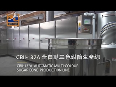 Drie kleuren suikerconen